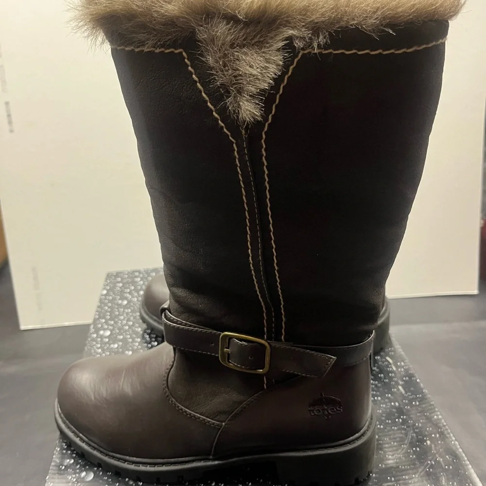 Totes Boots - Size 7 - Brand new in box - Picture 4 of 9
